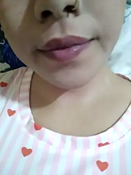 Snapshot of Anki-doll chatting on April 20, 2026, 12:30 pm Anki-doll online show from April 20, 2026, 12:30 pm