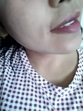 Snapshot of Anki-doll chatting on May 30, 2026, 5:37 am Anki-doll online show from May 30, 2026, 5:37 am