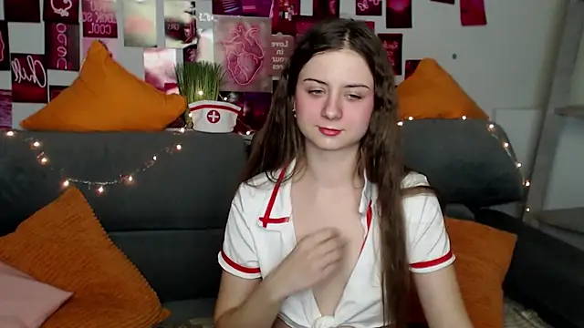 MilanaRoza online show from November 1, 2025, 5:59 pm