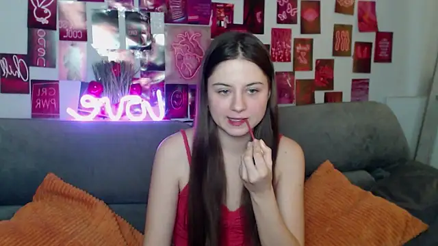 MilanaRoza online show from November 30, 2025, 7:34 am