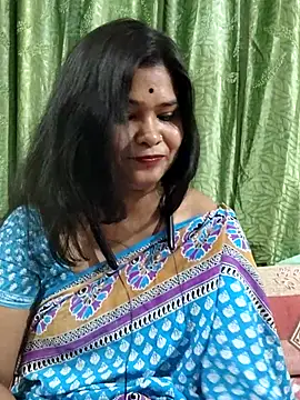 yoursweety09 online show from February 15, 2026, 7:16 am