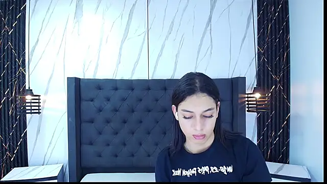 Eban Dustan online show from November 30, 2025, 8:24 pm