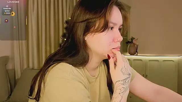 Alisia Mars online show from December 16, 2025, 6:18 am