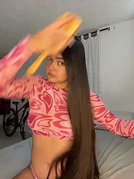 Snapshot of gabbyfoox chatting on January 5, 2025, 6:56 pm gabbyfoox online show from January 5, 2025, 6:56 pm