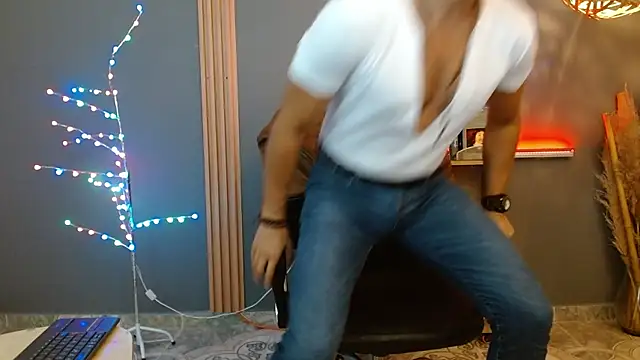 Reiko 85  online show from February 7, 2026, 7:28 pm