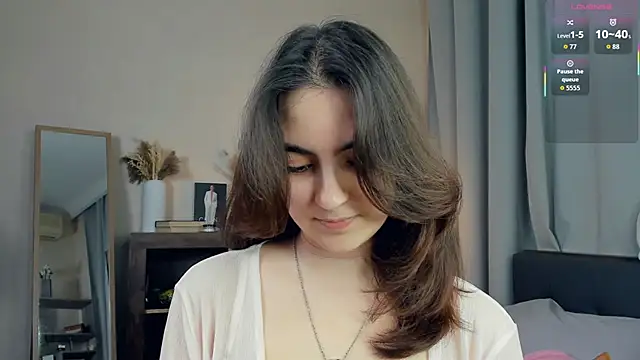 DracosMoon online show from September 16, 2025, 7:09 am