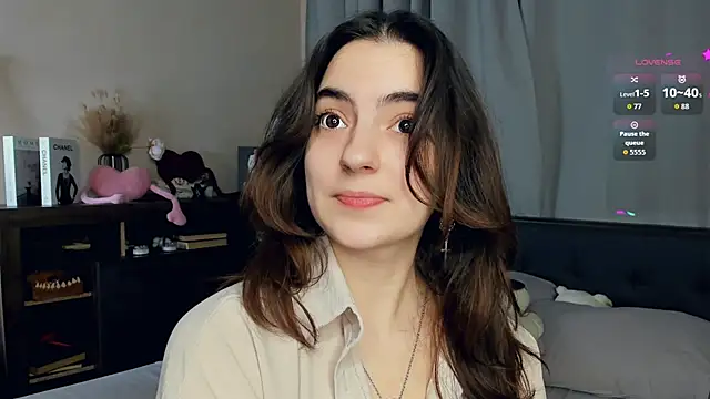 DracosMoon online show from October 29, 2025, 7:10 am