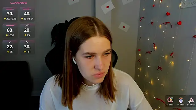 Jennifer Wadee online show from March 6, 2026, 11:01 pm