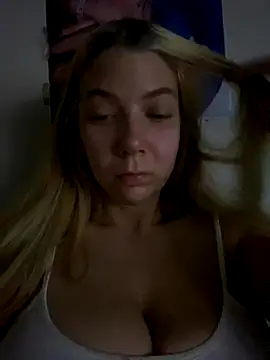 Mandispandis1 online show from September 18, 2025, 11:51 pm