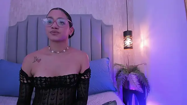 Alahia Baiter online show from March 3, 2025, 3:31 pm