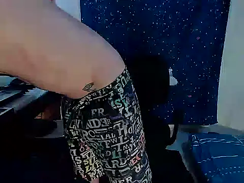 Snapshot of patrik_tattoo_ chatting on January 13, 2025, 5:12 am patrik tattoo online show from January 13, 2025, 5:12 am