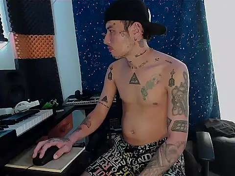 Snapshot of patrik_tattoo_ chatting on February 5, 2025, 7:20 pm patrik tattoo online show from February 5, 2025, 7:20 pm