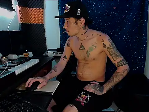 Snapshot of patrik_tattoo_ chatting on February 27, 2025, 12:10 am patrik tattoo online show from February 27, 2025, 12:10 am