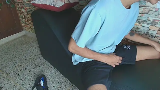 hares mds online show from November 26, 2025, 2:18 pm