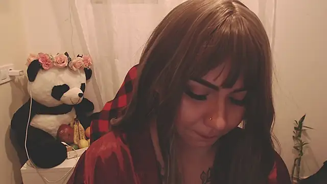 Snapshot of Genesisgems11_ chatting on January 25, 2025, 5:29 am Genesisgems11  online show from January 25, 2025, 5:29 am