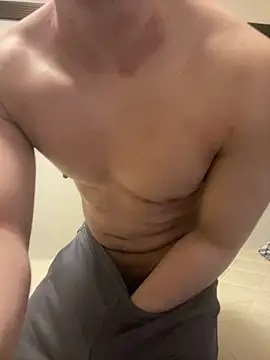 Snapshot of YU-KI00 chatting on March 23, 2026, 12:31 pm YU-KI00 online show from March 23, 2026, 12:31 pm