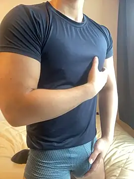 Snapshot of YU-KI00 chatting on April 14, 2026, 3:34 am YU-KI00 online show from April 14, 2026, 3:34 am