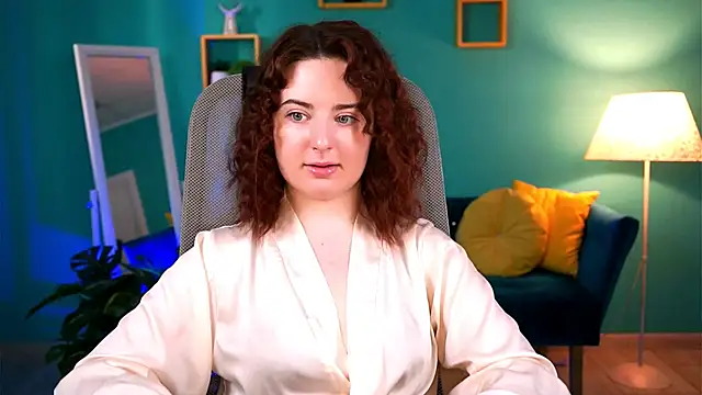 AnnTerry  online show from February 28, 2025, 12:31 pm