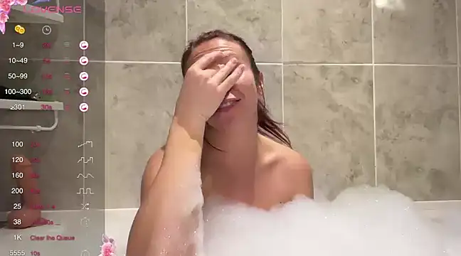 MelodyRoseUk online show from December 5, 2024, 9:06 pm