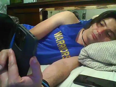 Snapshot of frank32love chatting on March 11, 2026, 4:29 am frank32love online show from March 11, 2026, 4:29 am