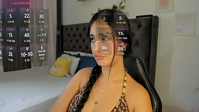 Amiirra  online show from March 3, 2026, 9:42 pm