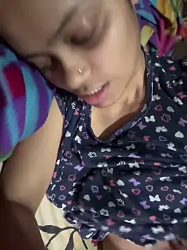 Snapshot of Miss-Kamini chatting on January 22, 2025, 7:25 am Miss-Kamini online show from January 22, 2025, 7:25 am