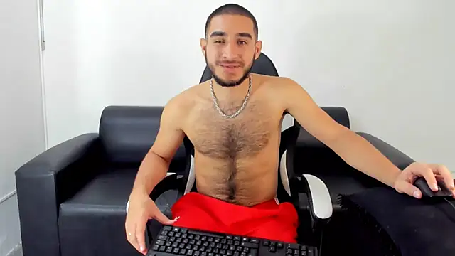 JuanDiegoKing online show from March 18, 2025, 3:42 am