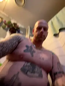 Daddyking6989 online show from January 14, 2026, 8:36 pm