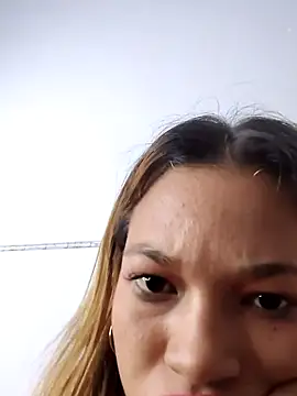 carolanyi online show from October 14, 2025, 2:12 am