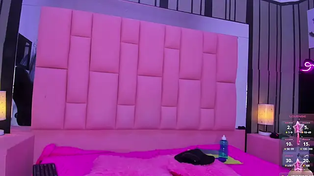 Snapshot of Brithanyslim chatting on December 21, 2024, 11:02 pm Brithanyslim online show from December 21, 2024, 11:02 pm