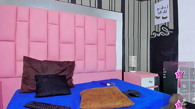 Snapshot of Brithanyslim chatting on January 10, 2025, 7:32 pm Brithanyslim online show from January 10, 2025, 7:32 pm