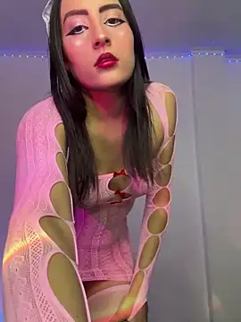EmySofia online show from June 16, 2026, 4:48 am