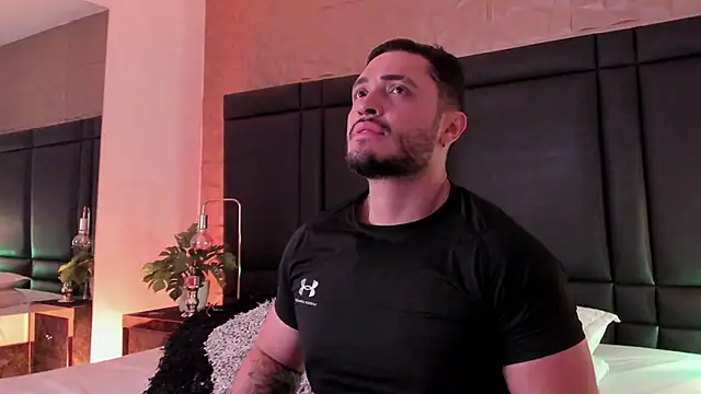 JossAckland online show from November 1, 2025, 8:11 pm