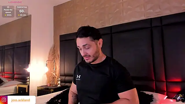 Snapshot of JossAckland chatting on February 8, 2026, 7:17 pm JossAckland online show from February 8, 2026, 7:17 pm