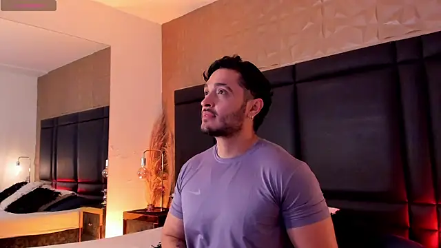 Snapshot of JossAckland chatting on February 11, 2026, 7:52 pm JossAckland online show from February 11, 2026, 7:52 pm