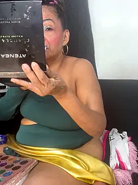 Snapshot of chiquimaturesexy chatting on December 13, 2025, 8:58 pm chiquimaturesexy online show from December 13, 2025, 8:58 pm