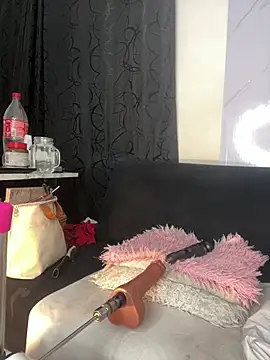 Snapshot of chiquimaturesexy chatting on March 5, 2026, 9:00 pm chiquimaturesexy online show from March 5, 2026, 9:00 pm