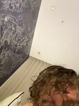 Your femboy24 online show from October 15, 2025, 10:32 pm