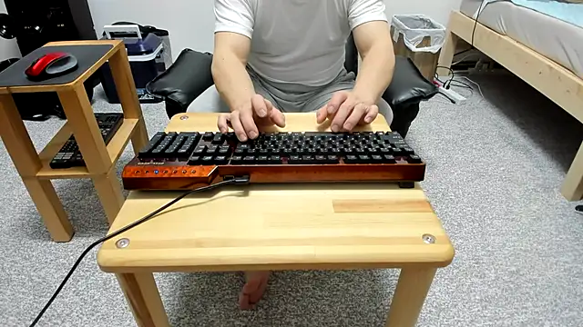 Snapshot of hachunemiku chatting on March 2, 2025, 1:49 pm hachunemiku online show from March 2, 2025, 1:49 pm