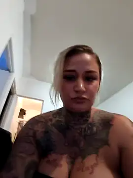 Snapshot of Lisacasandra chatting on January 4, 2025, 3:18 am Lisacasandra online show from January 4, 2025, 3:18 am