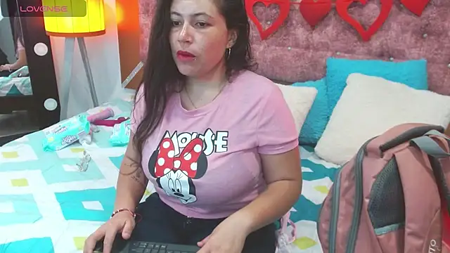 vennuss 89 online show from February 25, 2025, 11:30 am