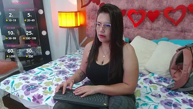 vennuss 89 online show from March 7, 2025, 11:51 am