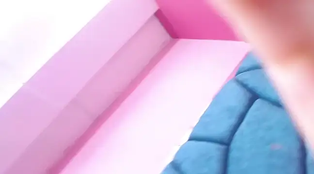 Paris Squirt  online show from February 17, 2025, 8:26 pm