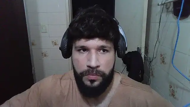 Snapshot of Cauan-t chatting on January 13, 2025, 12:41 am Cauan-t online show from January 13, 2025, 12:41 am