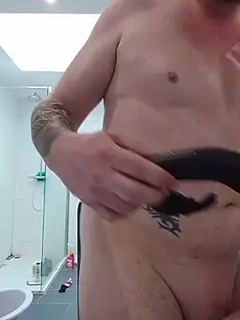 mikaaaaase online show from March 7, 2026, 3:31 pm