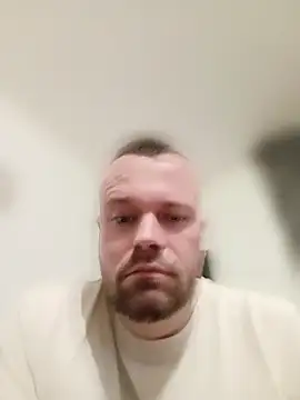 mikaaaaase online show from March 30, 2026, 8:10 pm