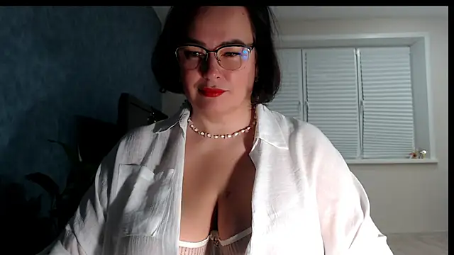 Nora Star online show from January 8, 2026, 4:09 pm