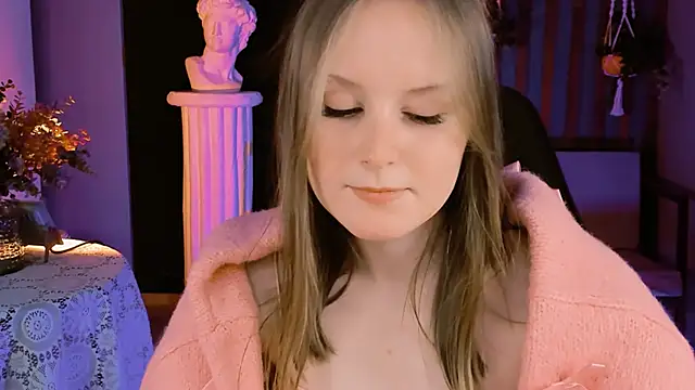 VivienLeeigh online show from January 24, 2025, 7:18 pm