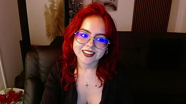 Snapshot of crimson_tati_ chatting on March 13, 2025, 10:15 am crimson tati online show from March 13, 2025, 10:15 am