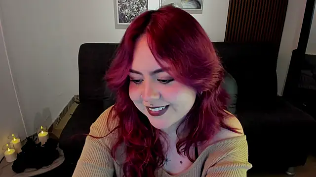 Snapshot of crimson_tati_ chatting on October 7, 2025, 3:04 am crimson tati online show from October 7, 2025, 3:04 am